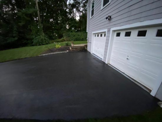 Holden MA home driveway sealcoating