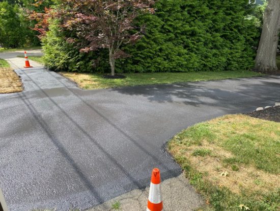 Worcester MA driveway sealcoating with expert edging