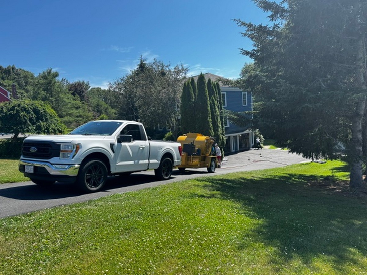 Driveway prep work & Sealcoating in Westborough, Massachusetts